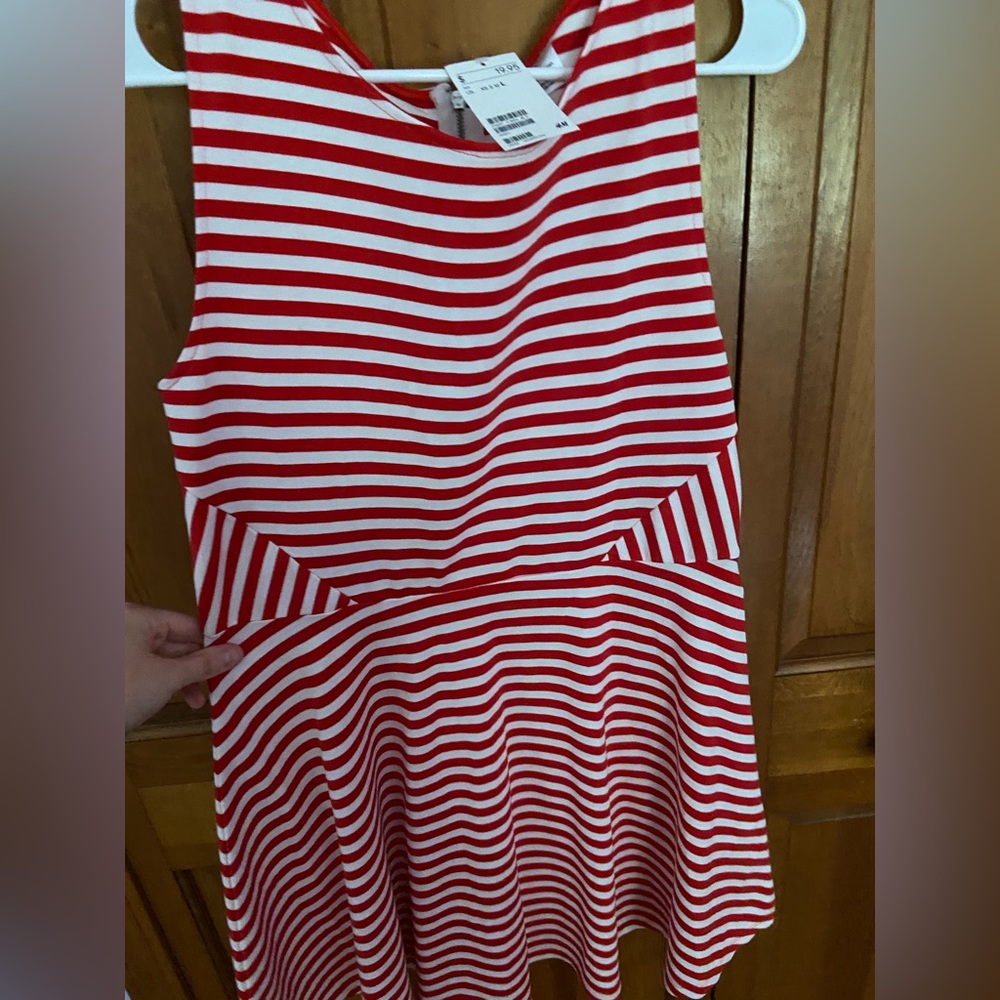 H&M DRESS - Picture 4 of 4